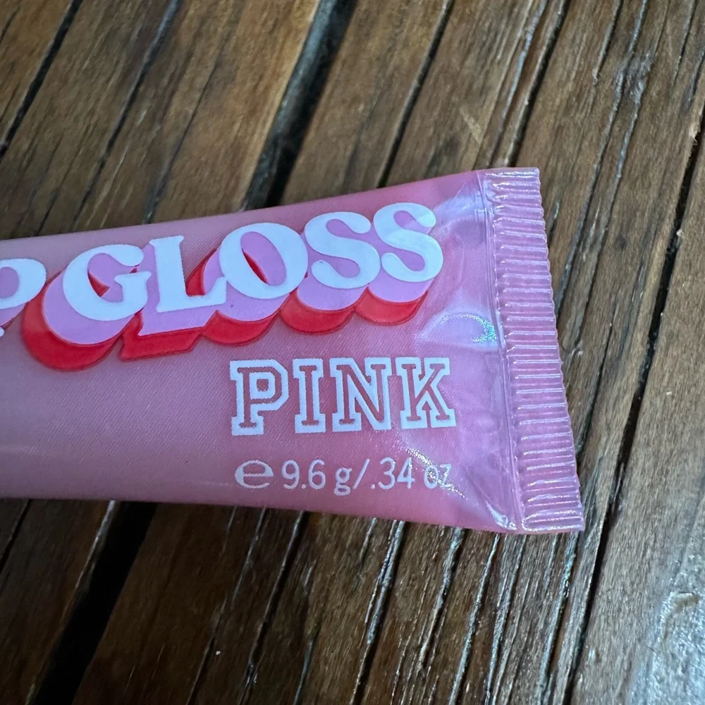 PINK Victoria’s Secret Gummy Lip Gloss in Pink Taffy 9.6g/0.34oz